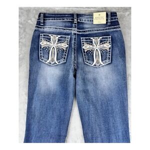 New Women Blue BootCut Jeans Low Rise Embellished embroidered flare Size 7